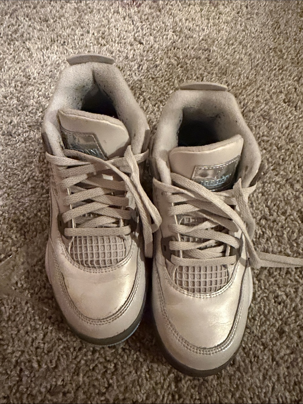 Kids Jordan 4s Lace-Up Shoes in Light Gray